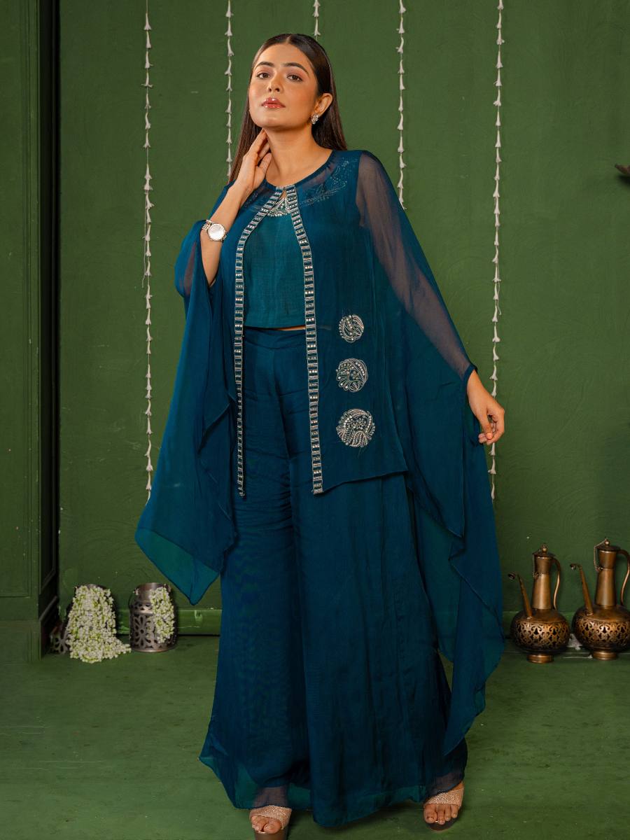 Aasmani Aura
