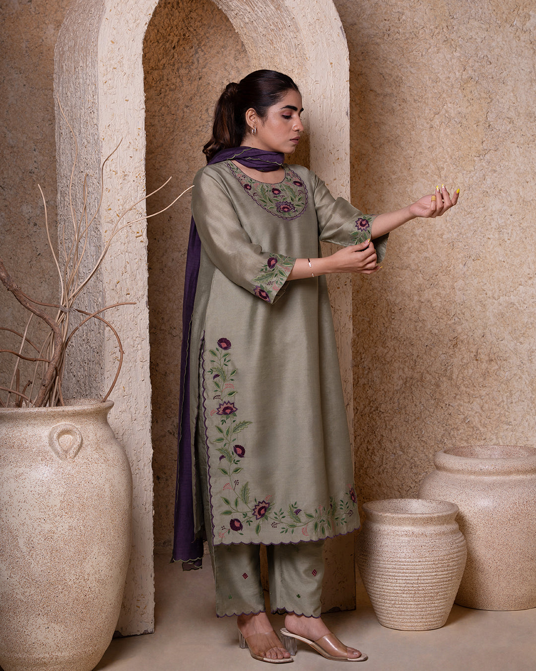 VANYA GREEN SUIT SET
