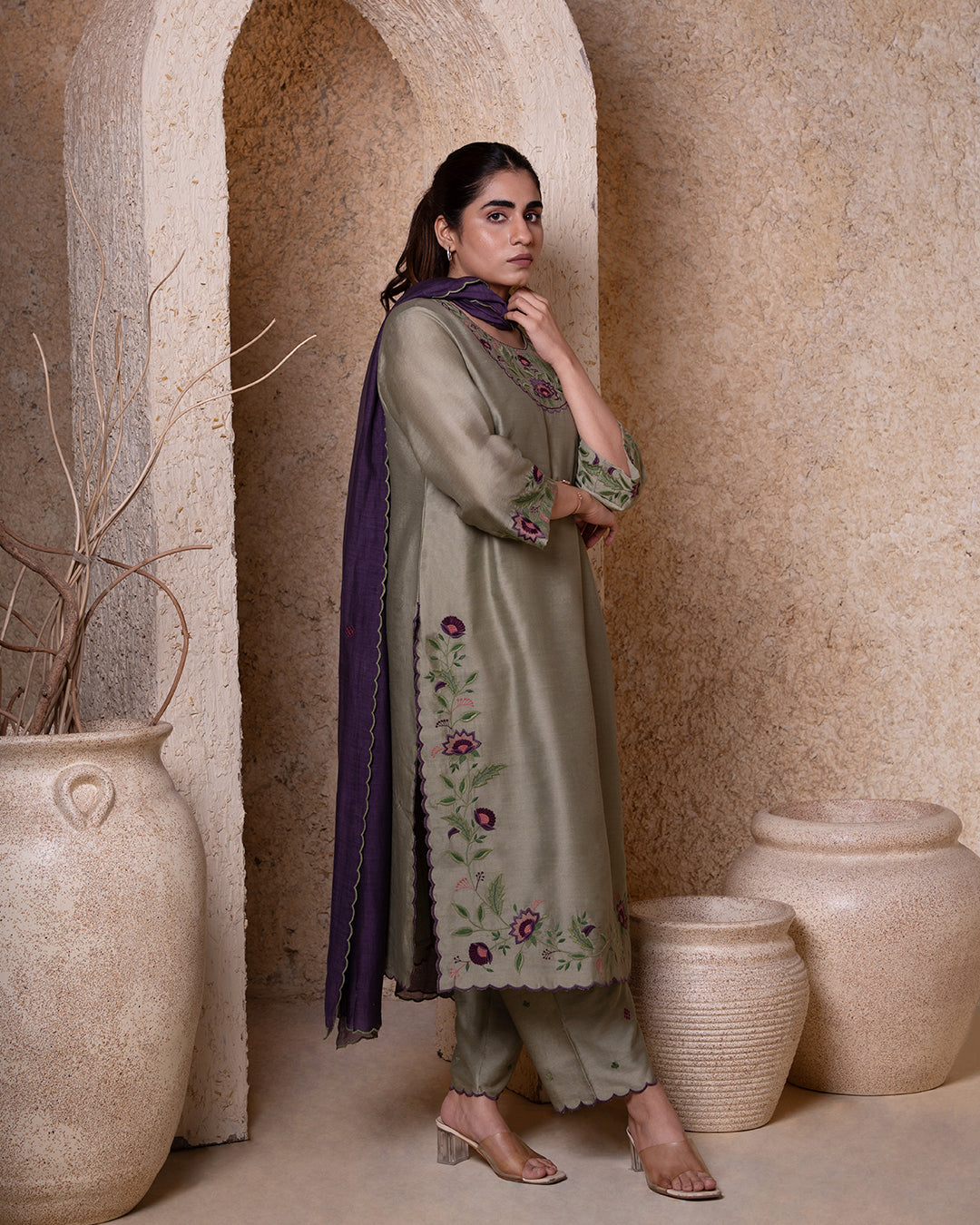 VANYA GREEN SUIT SET