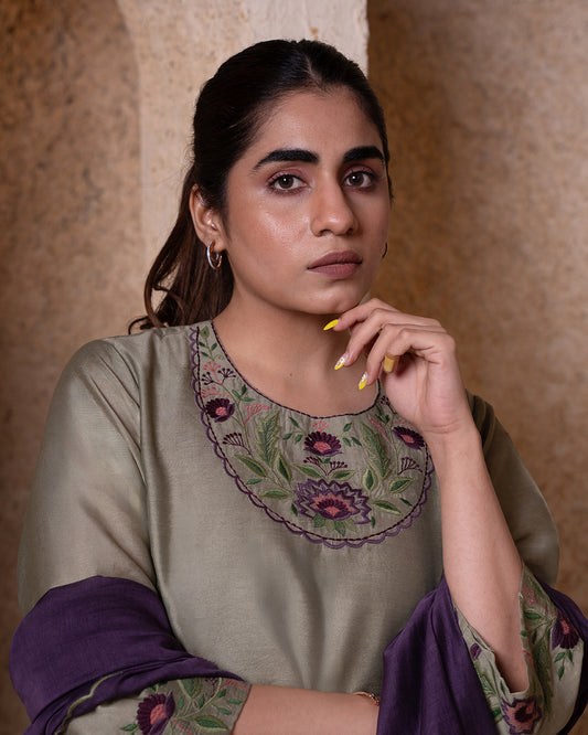 VANYA GREEN SUIT SET